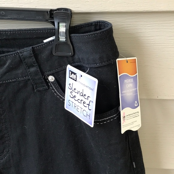 NWT! Nice Lee brand black Stretch capri’s! 14 M - Picture 5 of 8